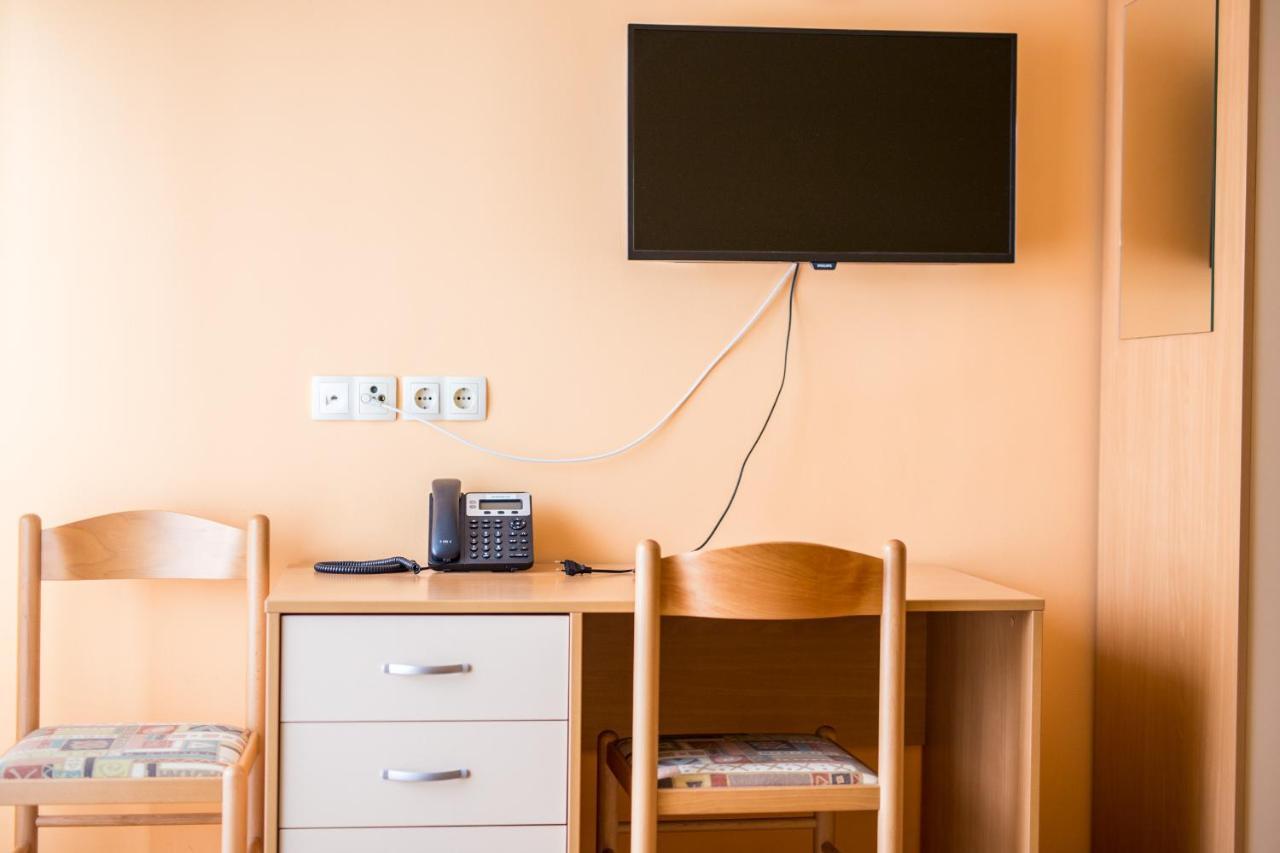Guesthouse Beno Starše Eksteriør billede